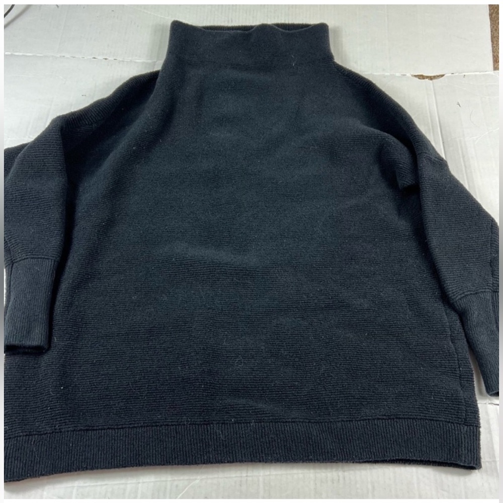 Free People Oversized Ottoman Sweater‎ - Picture 2 of 6